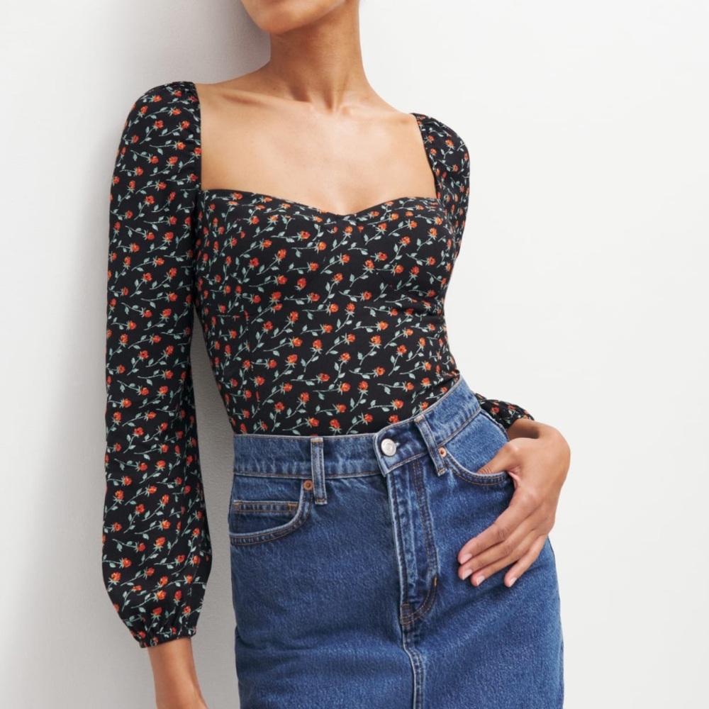 Reformation Reign top